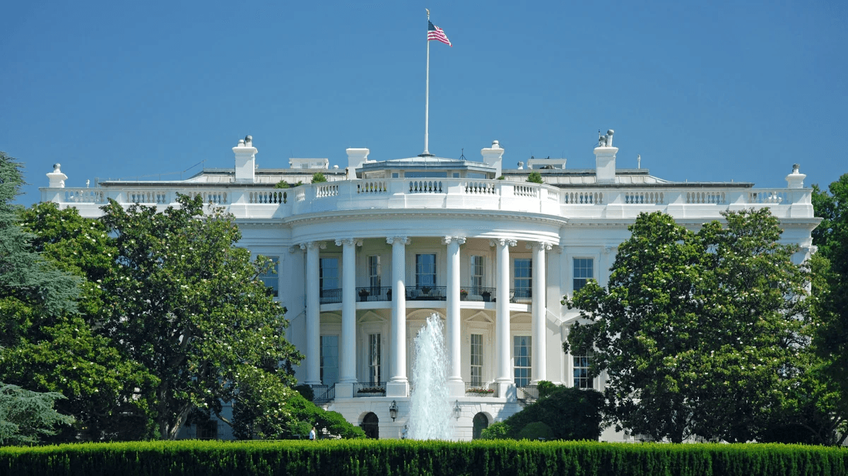 White House Moves to Regulate AI: All about the U.S. executive order on AI use and development