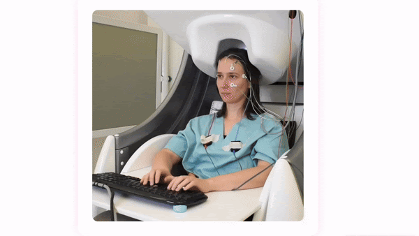 Reading Minds, No Brain Implant Required: Brain2Qwerty, a system that decodes thoughts using brain waves without surgery